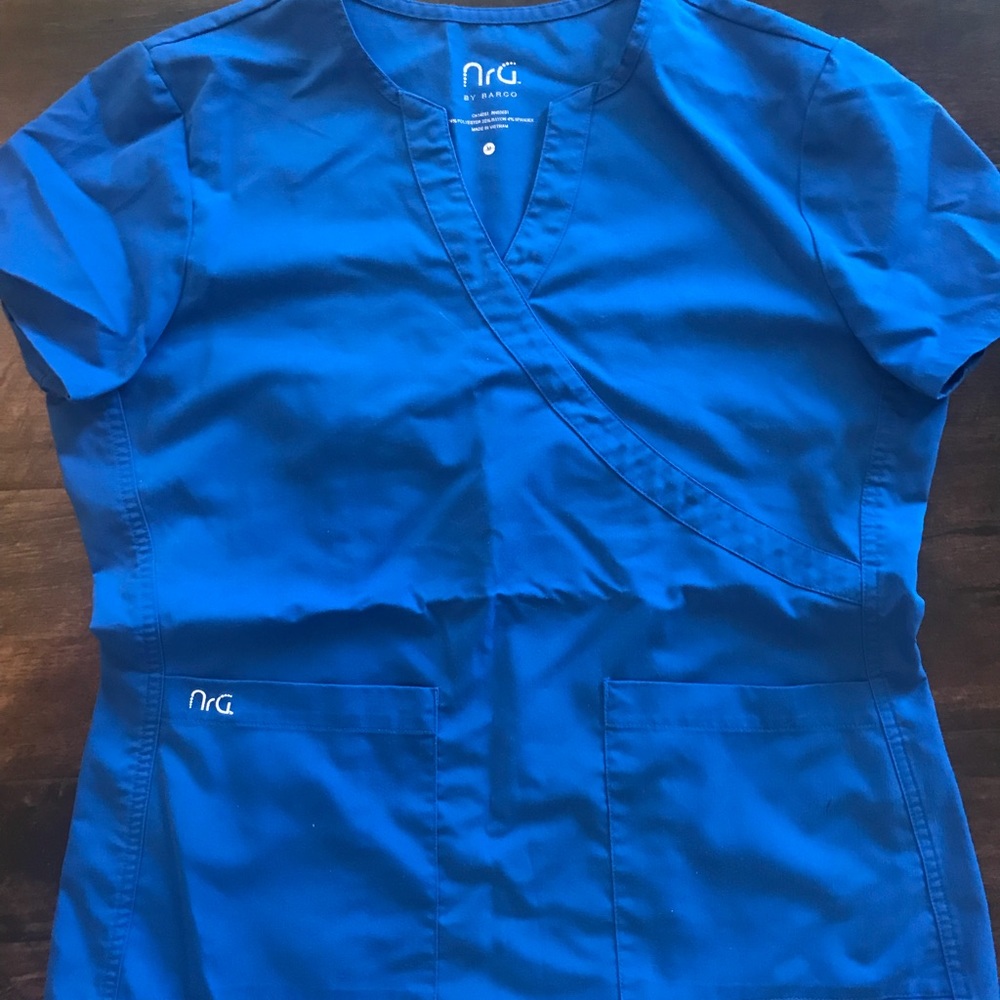 NRG by barco scrubs royal blue size medium